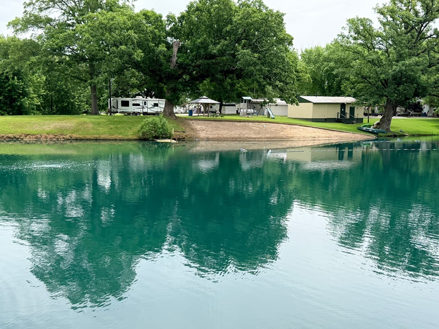 Bur Oaks lakefront seasonal campground